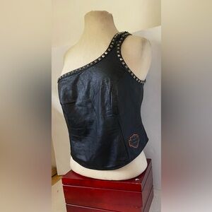 Harley Davidson Medium Leather Stud Trim Halter